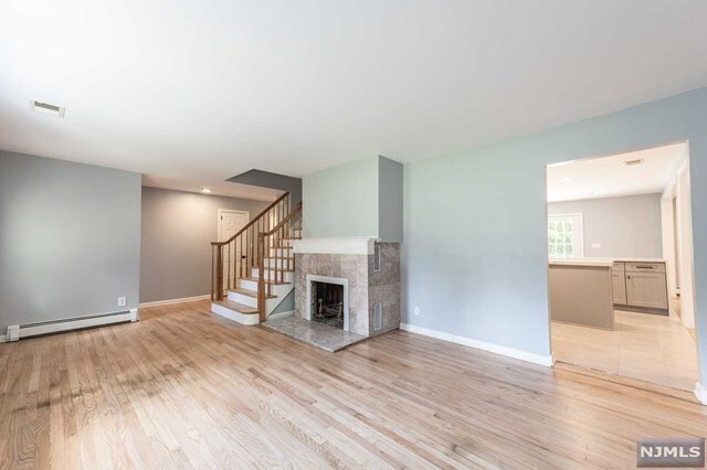 Foto del edificio - 63 Magnolia Ave