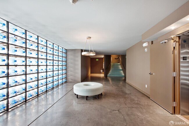 Foto del edificio - 1247 Harrison St