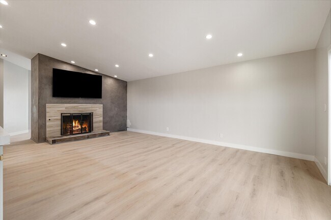 Foto del edificio - 10650 Putney Rd