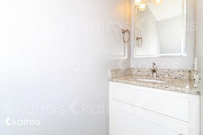 Foto del edificio - 2039 S Ong St