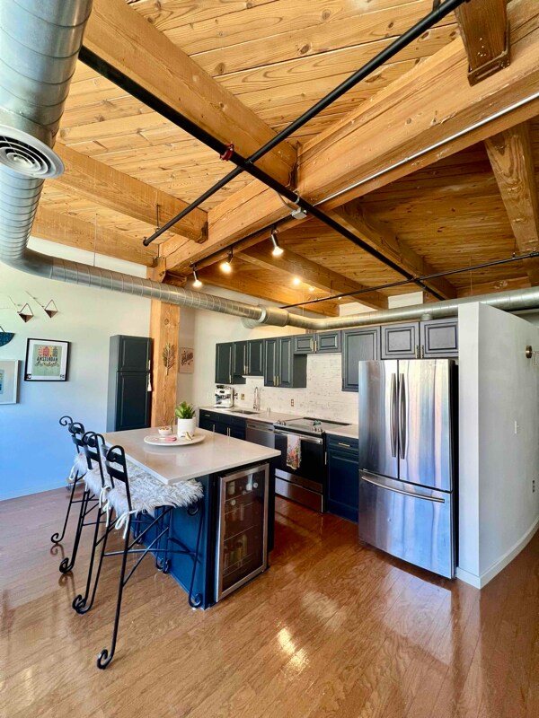 Foto principal - 234 E Reservoir Ave