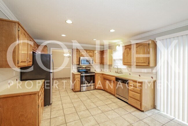 Building Photo - 1409 N Hunter Dr