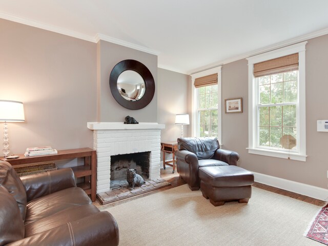 Building Photo - 422 5th St NE