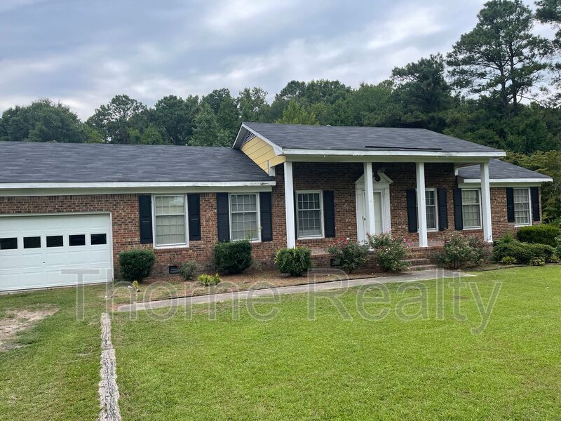 Primary Photo - 2861 NC-122