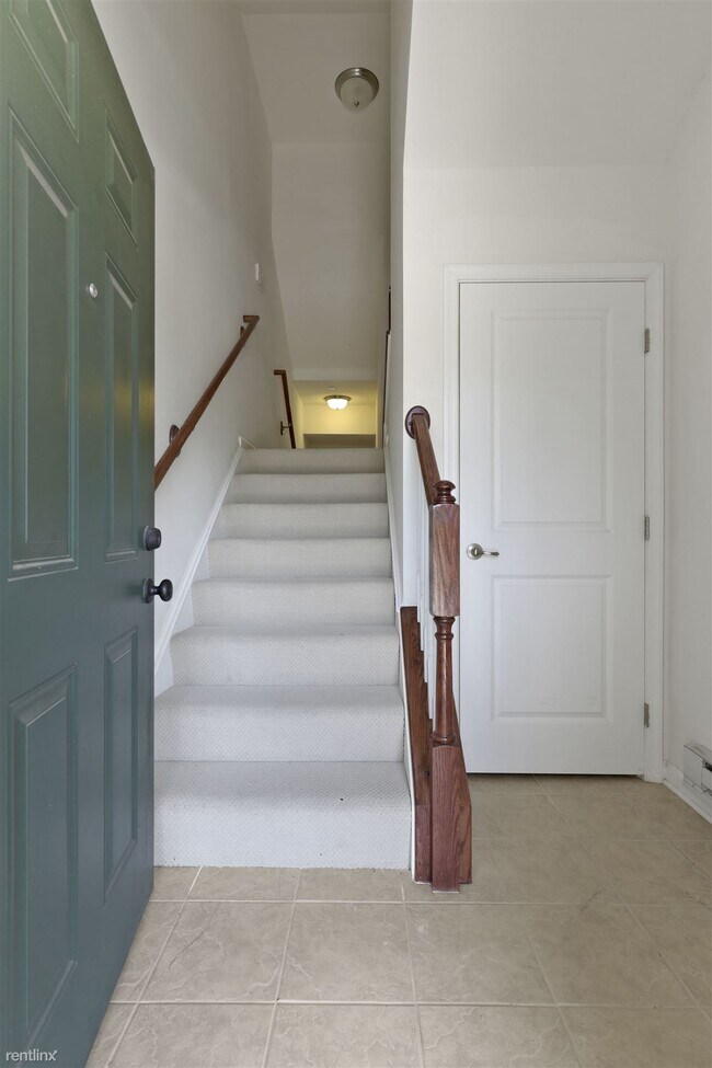 Foto del edificio - 3 br, 2.5 bath Condo - 21707 Charity Terra...