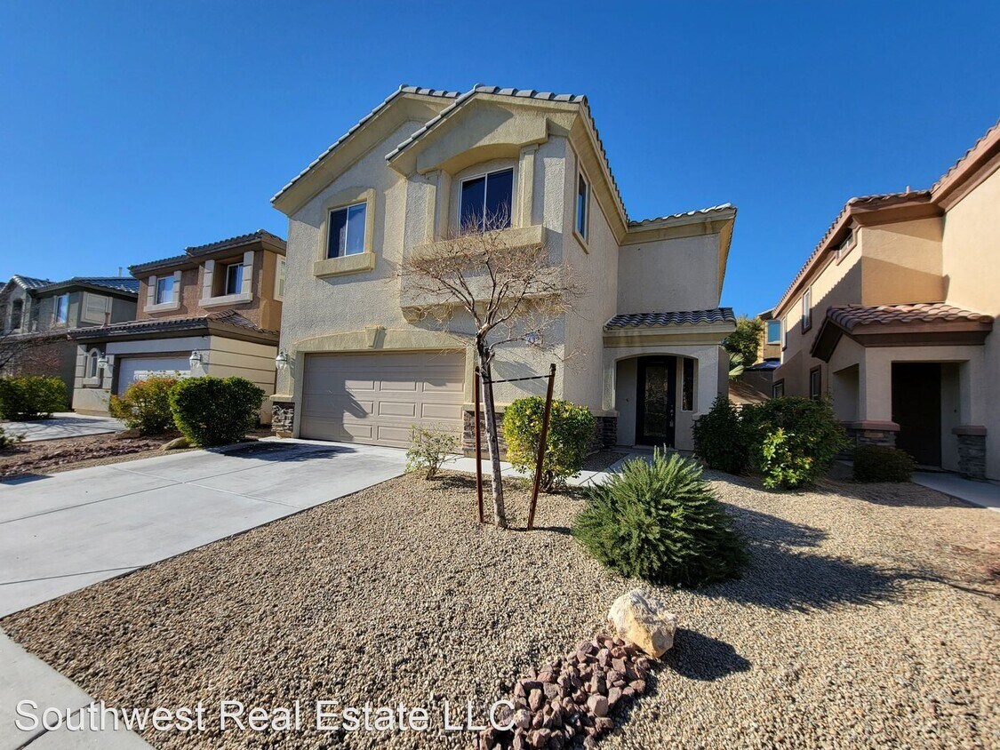 Primary Photo - 497 Newberry Springs Dr