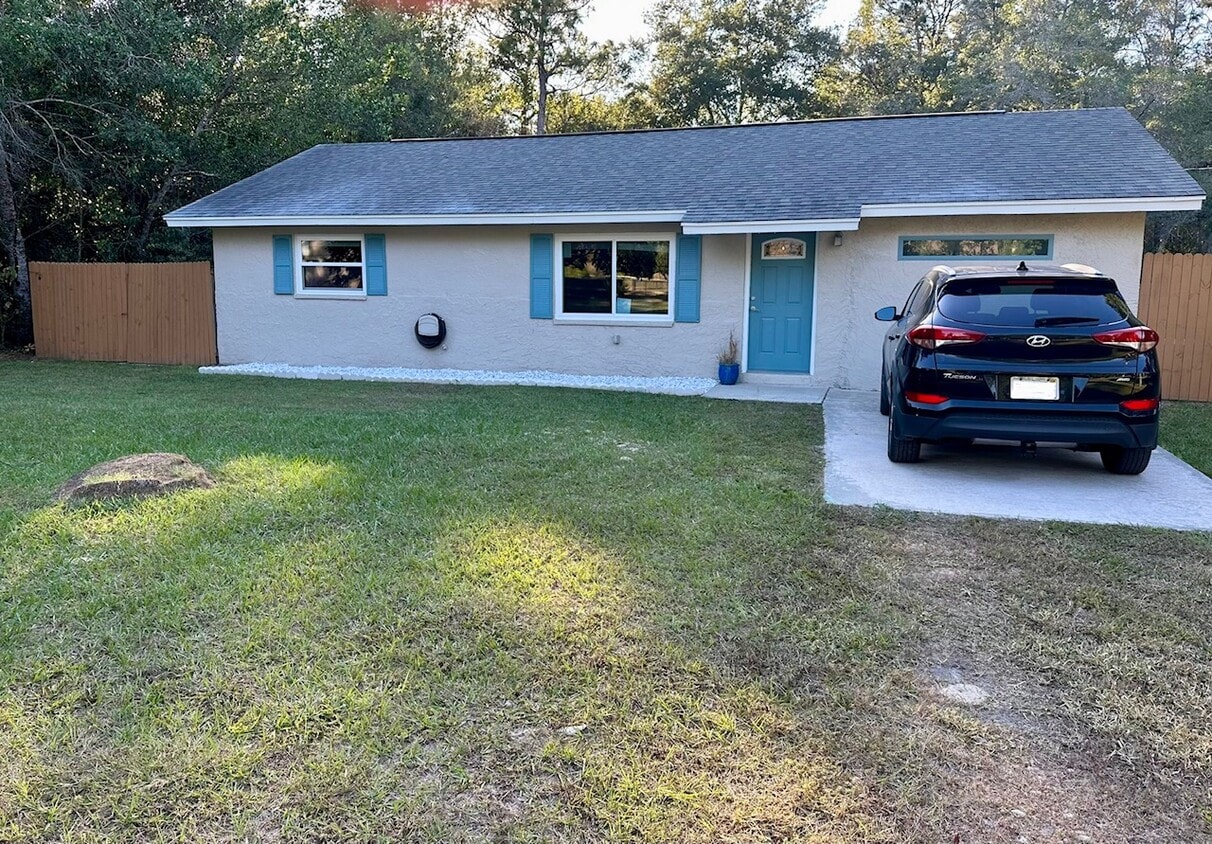 Primary Photo - 7327 Oakado St