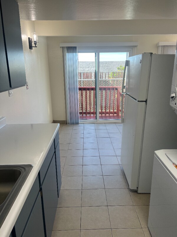 Foto del edificio - 240 Holly St