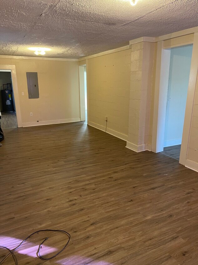 Building Photo - 7301 Oporto Madrid Blvd S