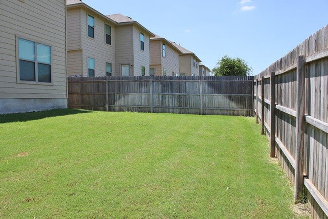 Building Photo - 1410 Durango Run