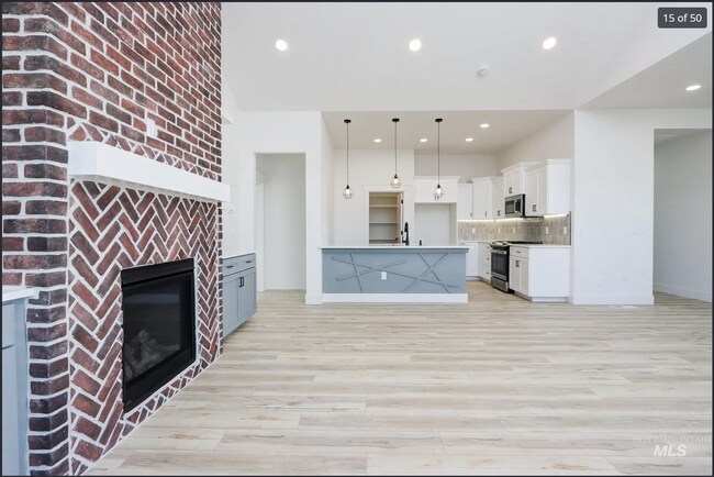 Foto del edificio - 2700 Bandon Dunes Ave