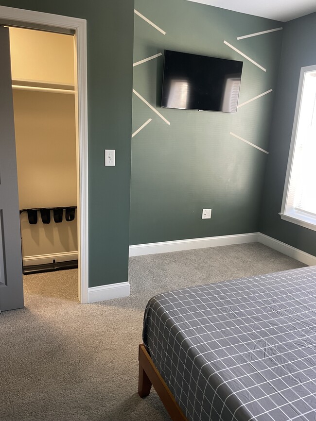 Foto del edificio - 2711 Ashland Ave