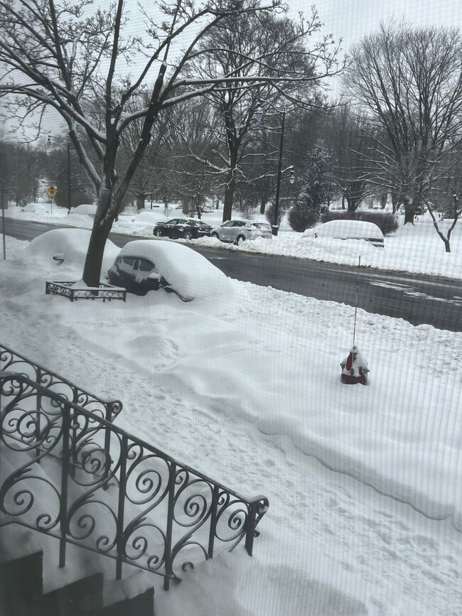 Building Photo - 520 Madison Ave