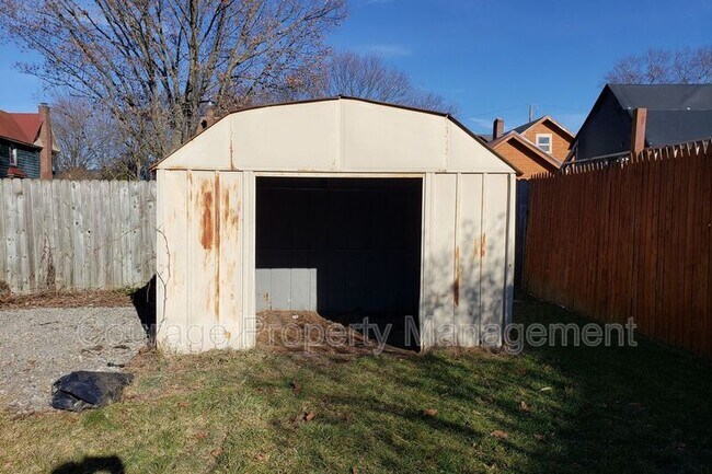 Building Photo - 709 Spaulding St