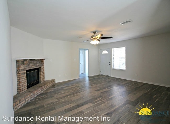 Building Photo - 3 br, 2 bath House - 480 Managua Way
