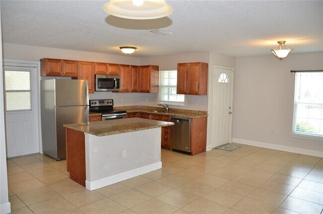 Foto del edificio - 1602 Lancaster Ave