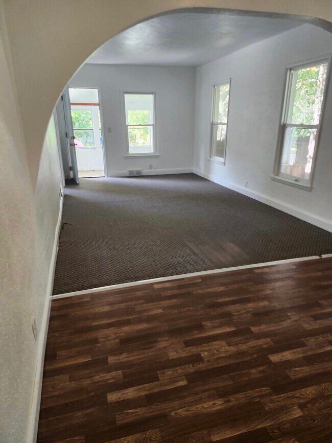 Foto del edificio - 171 Harris St