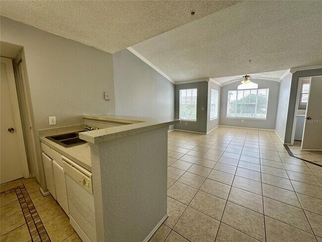 Building Photo - 2214 Grand Cayman Court Unit 1534