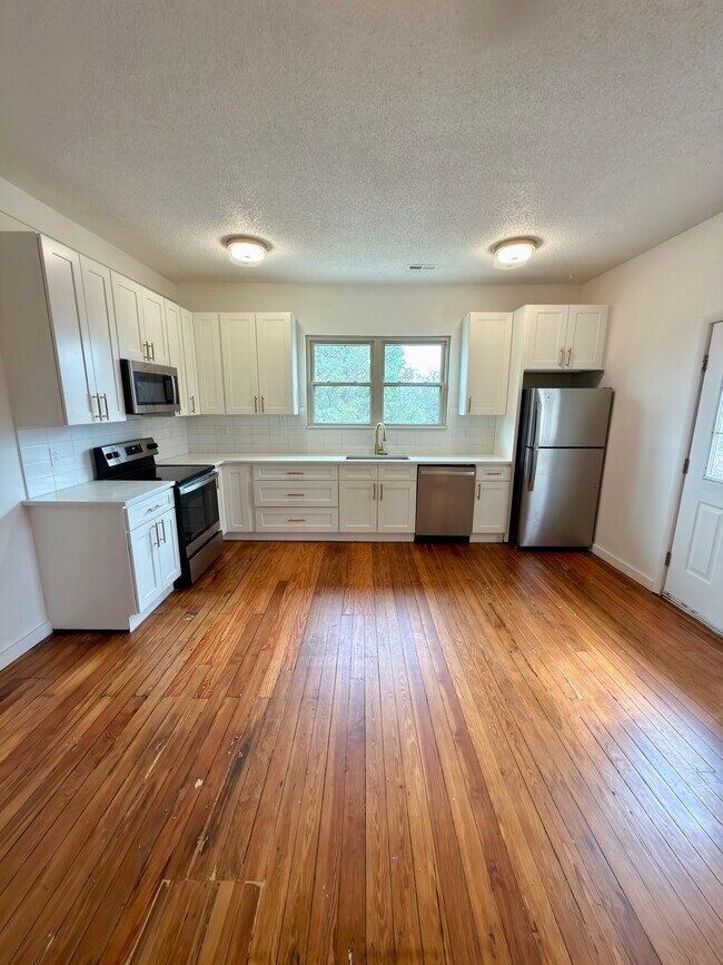 Foto del edificio - 401 E Scott Ave