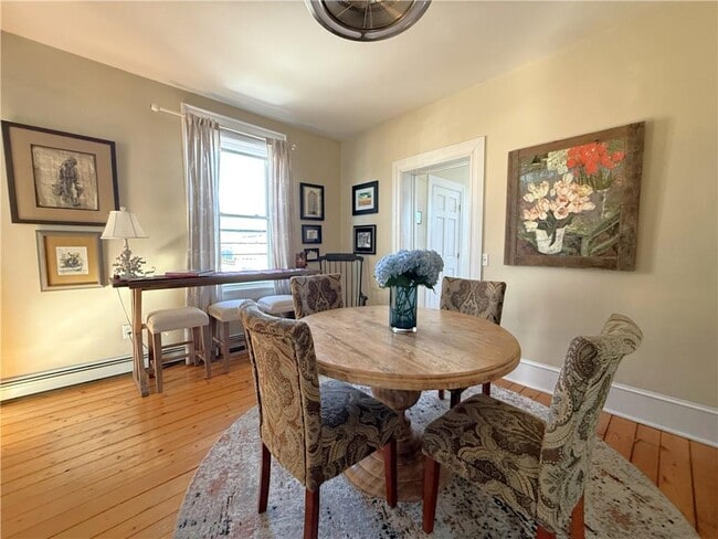 Building Photo - 3 Howard St