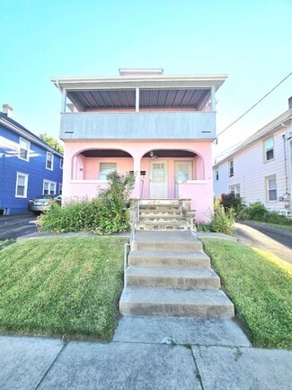 Building Photo - 223 Hill Ave