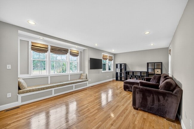 Foto del edificio - 28 Webster St