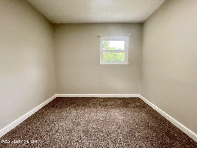 Building Photo - 4805 Seville Dr