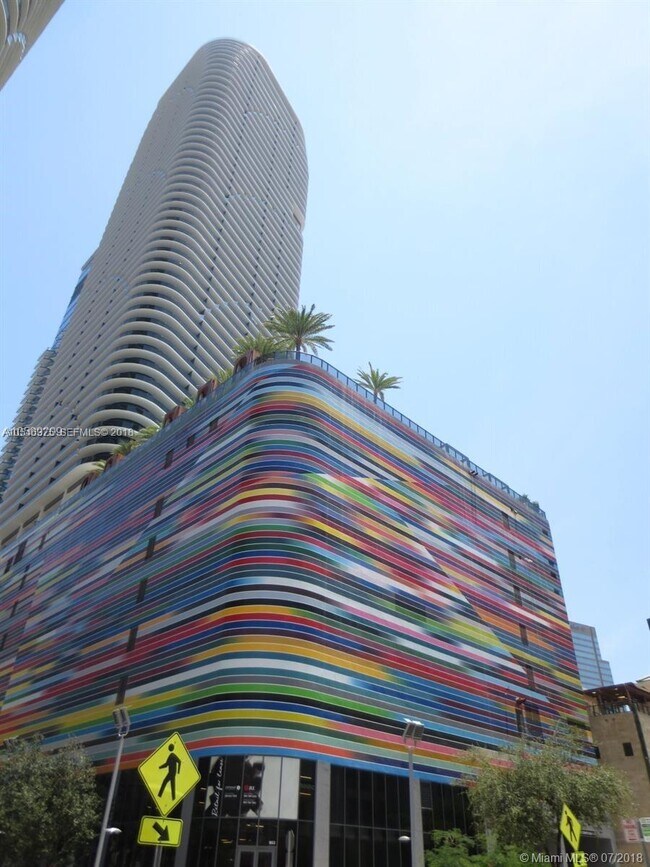 Building Photo - 801 S Miami Ave