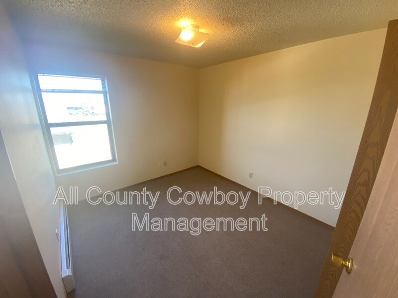 Foto del edificio - 3322 Joanna Brunner St