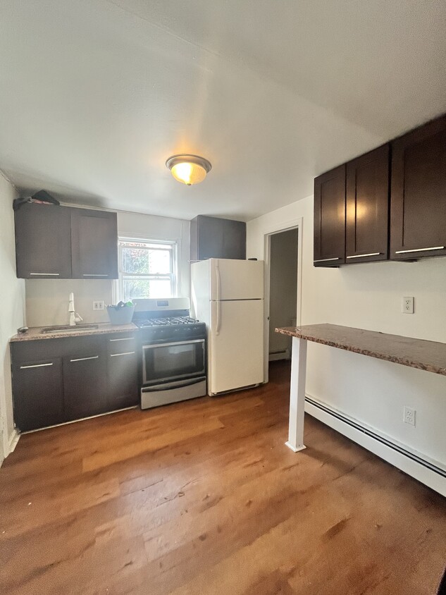 Unit 1 - 397 1st St