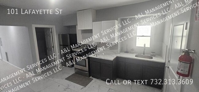 Photo - 101 Lafayette St Townhome