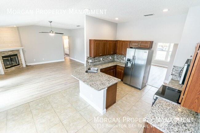 Foto del edificio - 2136 Brighton Bay Trail W