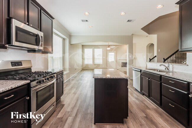 Foto del edificio - 439 Sky Ridge Dr