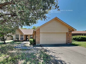 Building Photo - 2541 Rialto Way