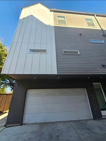 Foto principal - 2143 Mail Ave