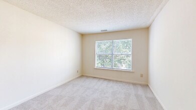 Interior Photo - Ridgewood
