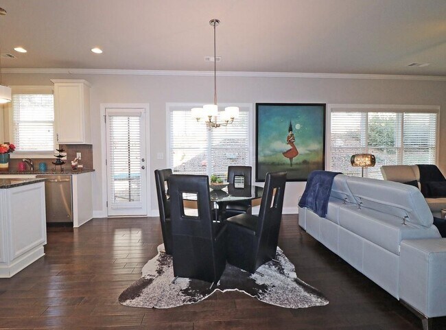 Building Photo - 1851 Heirloom Ct
