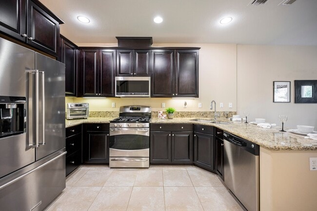 Building Photo - 265 Esfahan Ct