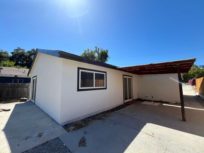 Foto del edificio - 8890 Arcade- 4 Bedroom 2 Bath home