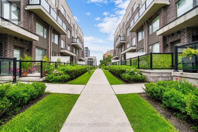 Photo du bâtiment - 1460 Whites Rd N