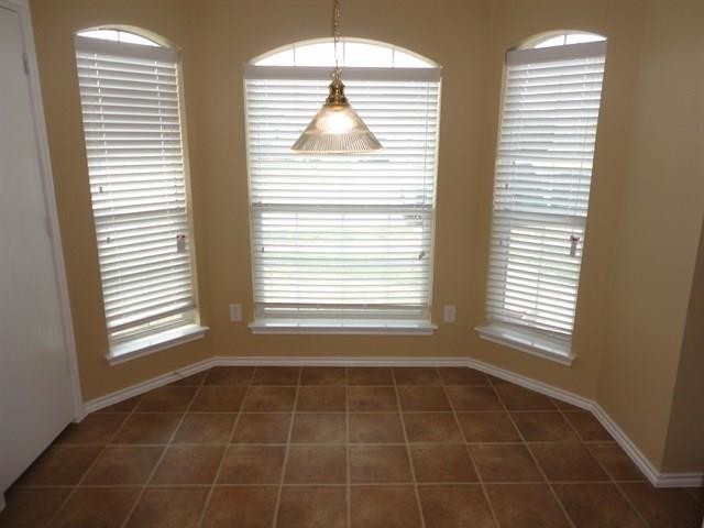 Building Photo - 801 Timber Oaks Ln