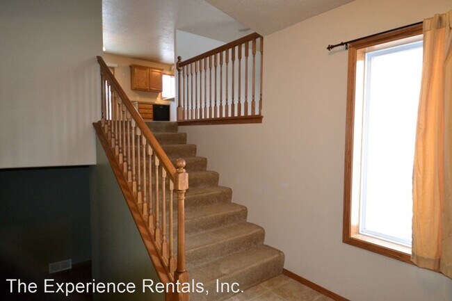 Building Photo - 5 br, 2 bath House - 1409 W Meadowbrook Trl