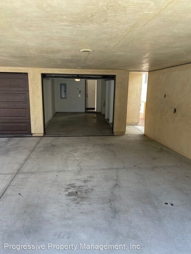 Foto del edificio - 3 br, 2 bath House - 402.5 Dahlia Avenue