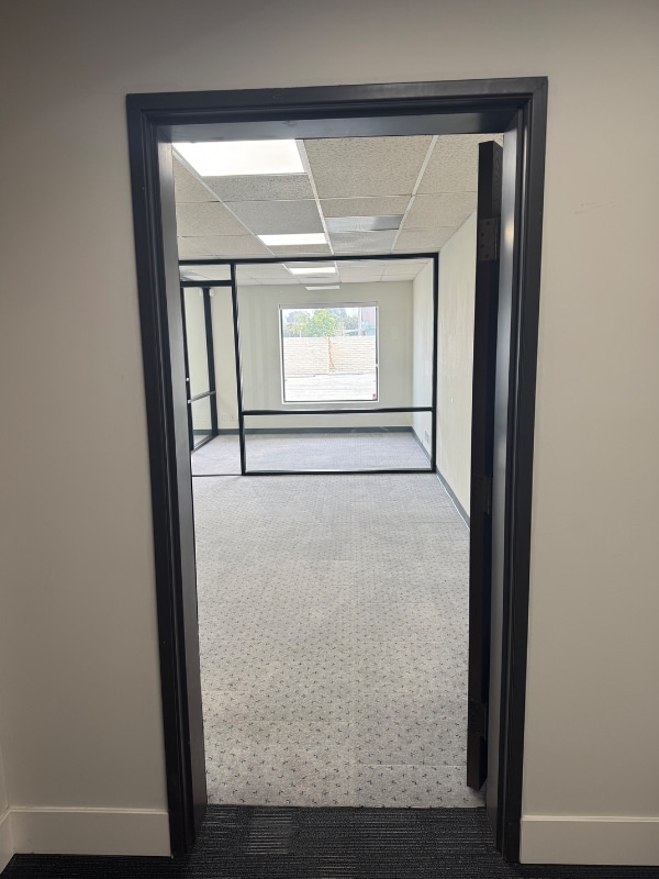 Photo - 22760 Hawthorne Blvd (Torrance, CA)