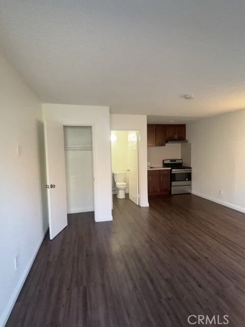 Building Photo - 3859 Stobbs Way