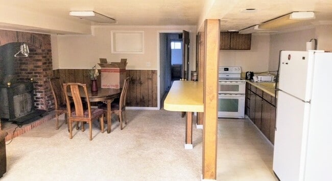Kitchen - 3732 N 900 W