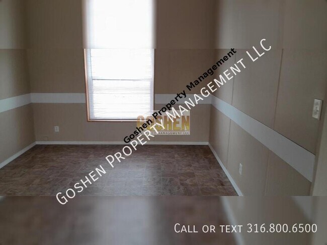 Foto del edificio - 4 Bedroom 2 Bath Home- Nice location in So...