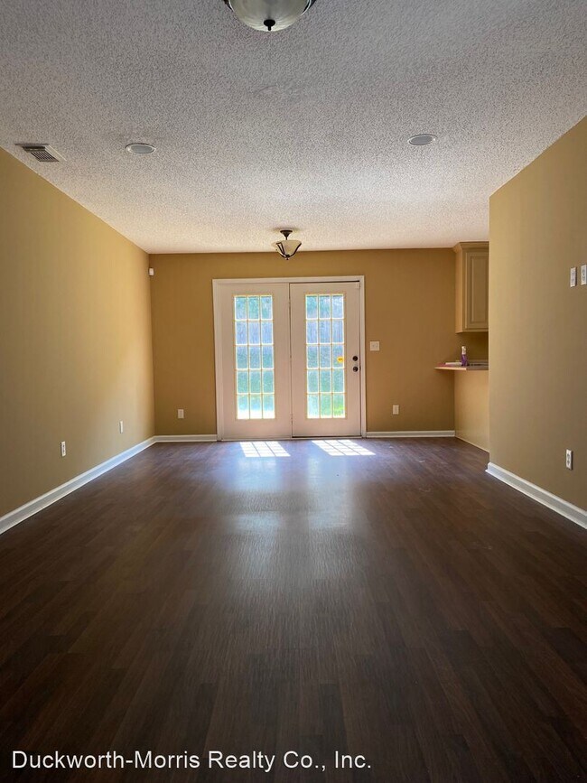 Building Photo - 3 br, 2.5 bath House - 7005 Keenes Mill Ro...
