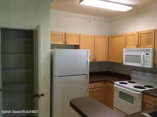 Building Photo - 6440 Borasco Dr