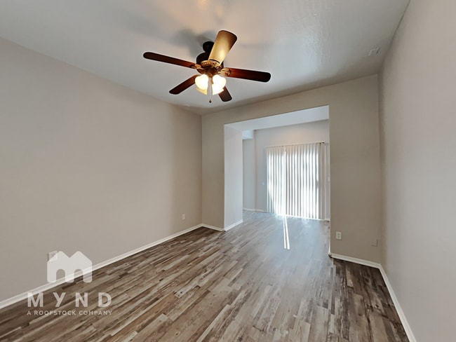 Building Photo - 2507 N 148th Dr